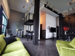 Short stay apartment Rotterdam, loft Rotterdam, Stapelbedden, bunkbeds, woonruimte, living area